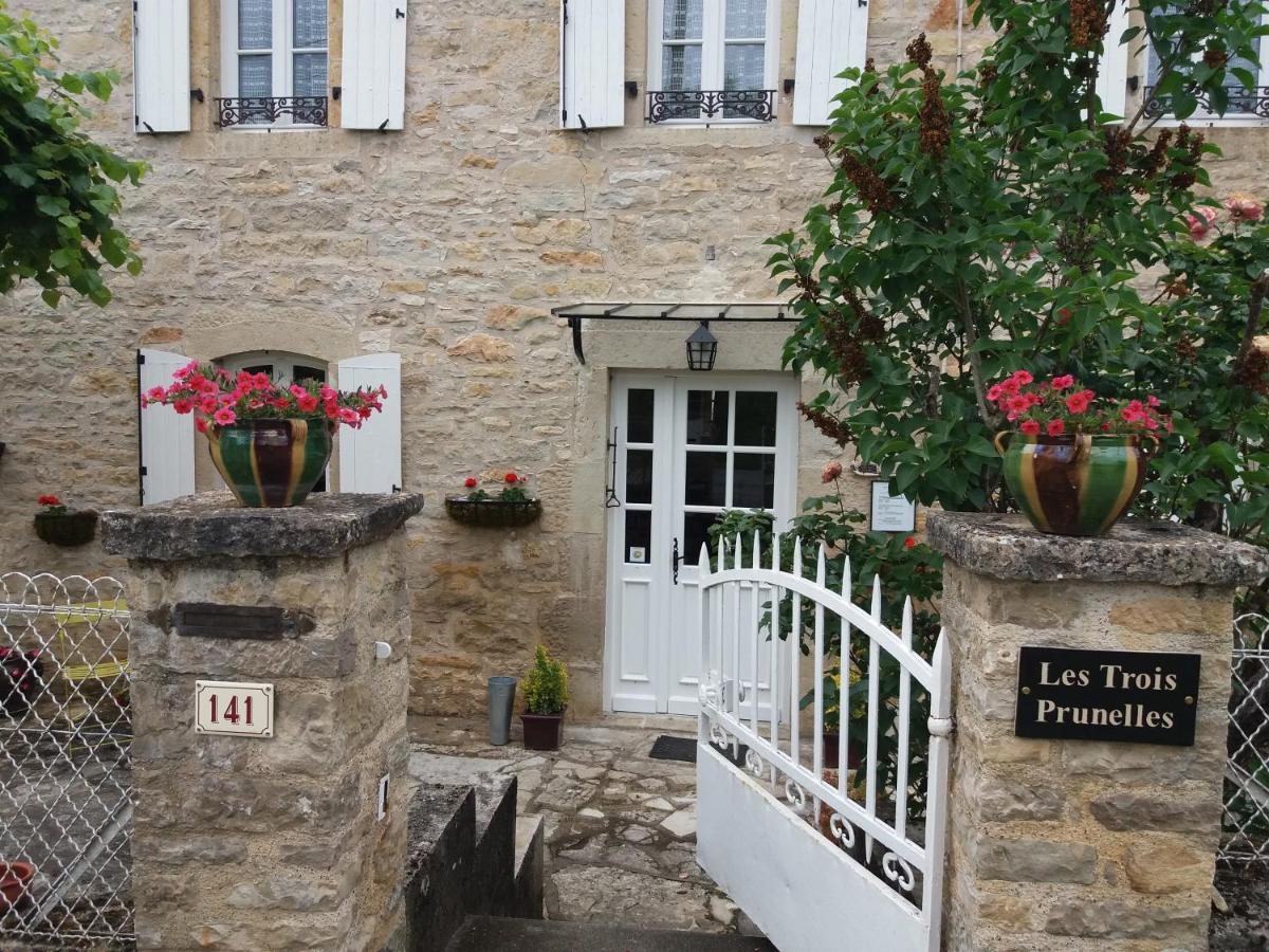 Les Trois Prunelles Saint-Pierre-Toirac Bagian luar foto